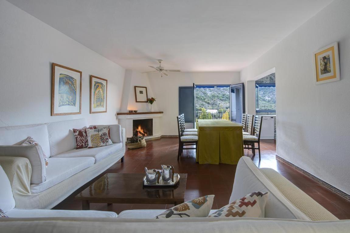 Stunning Home Benamahoma 4 Bed - Sierra Grazalema エクステリア 写真