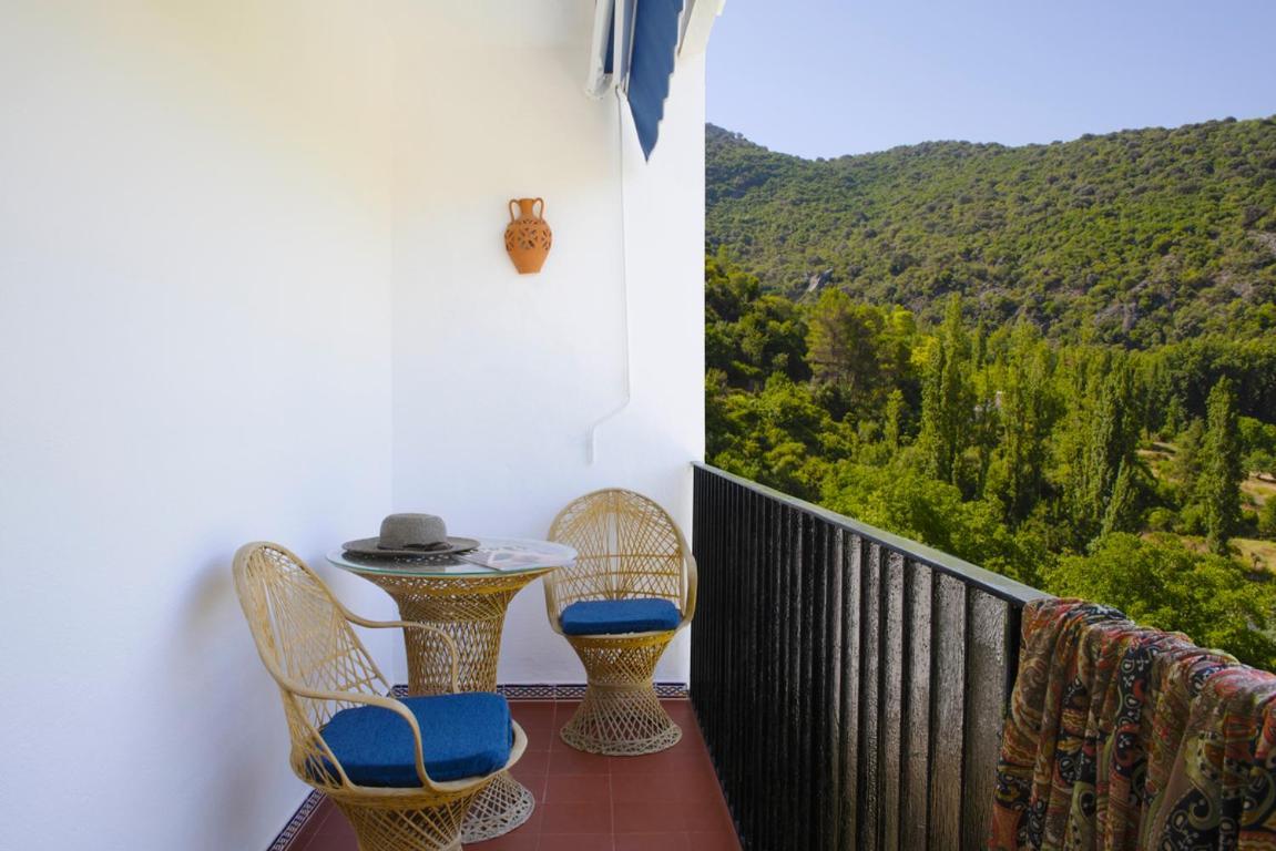 Stunning Home Benamahoma 4 Bed - Sierra Grazalema エクステリア 写真